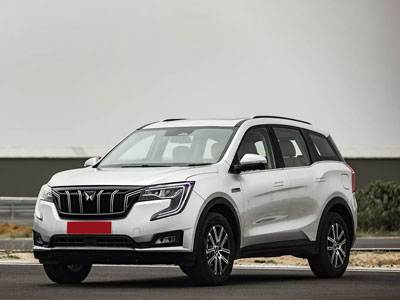 Mahindra XUV 700